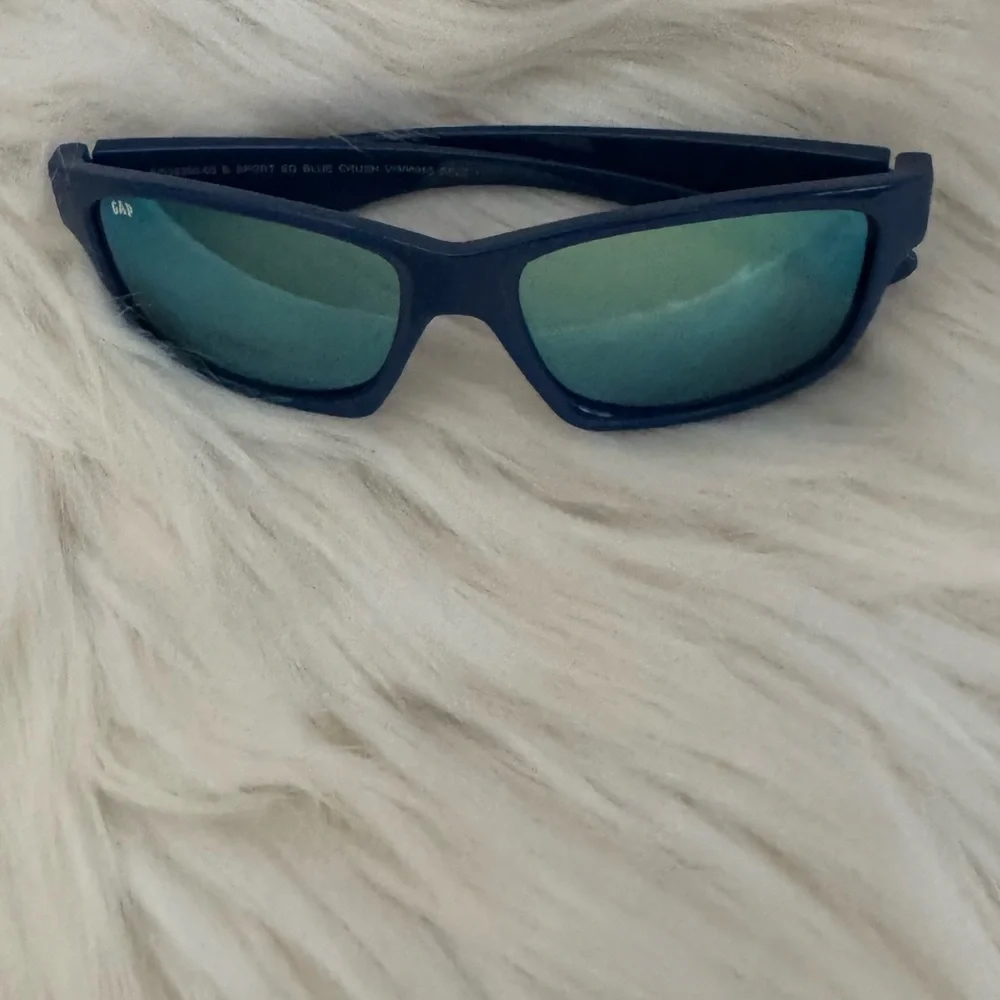 GAP Sunglasses